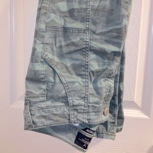 Camo American Eagle Skinny Twill Jeans